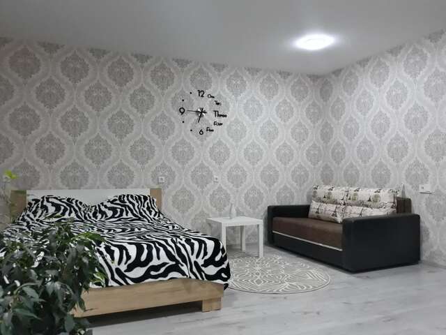 Апартаменты Apartment on Polesskaya 28 Пинск-8