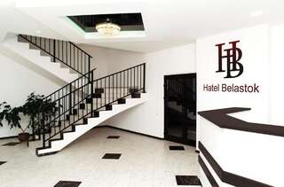 Отель Отель Беласток