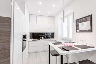 Апартаменты Luxury apartment in the center with two bedrooms and baths