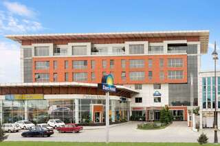Отель Days Hotel By Wyndham Baku Баку
