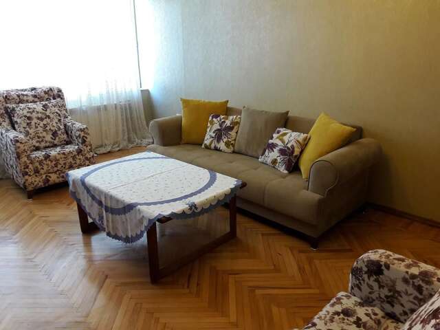 Апартаменты Apartment on Gadzhibekova 27 Баку-4