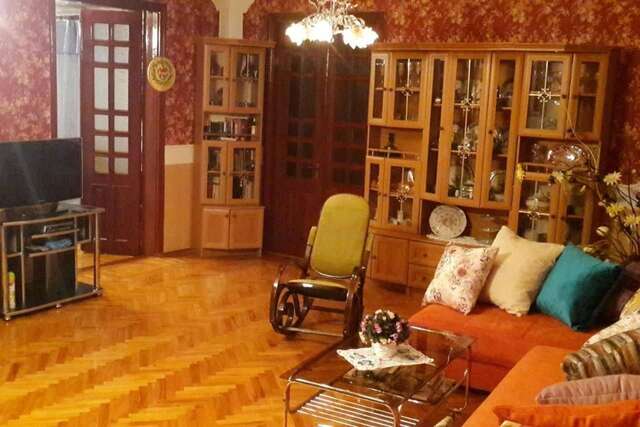 Апартаменты Cozy Apartment in the City Center Баку-20