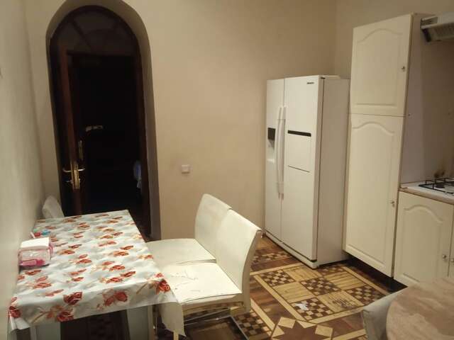 Хостелы Travellers Hostel Baku Баку-20