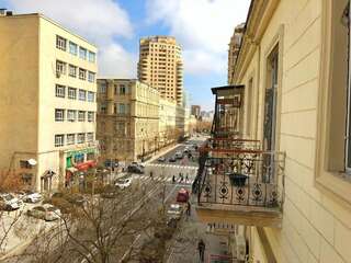 Апартаменты Cosy Apartment in the heart of Baku Баку
