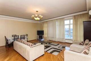 Апартаменты Apartment in the city center by Time Group