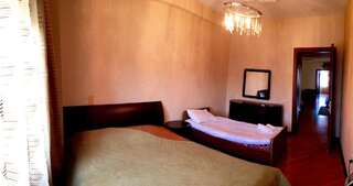 Апартаменты Private Family Apartment Downtown Баку