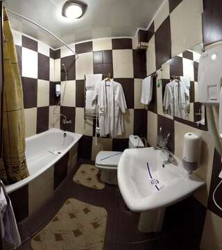 Фото номер Айвенго Отель Двухместный полулюкс с 1 кроватью