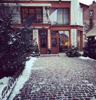 Отель Hotel Leotel Львов