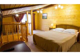 Отель Eco Hotel Bungalo Буковель Двухуровневый номер-4