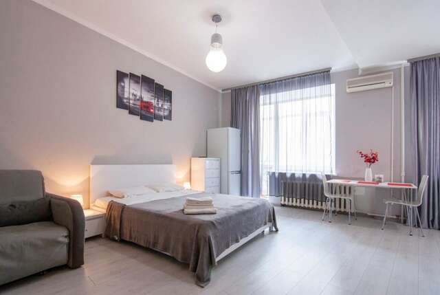 Апартаменты Home-Hotel Apartments on Maidan Nezalezhnosti Square Киев-14