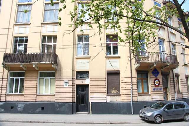 Апартаменты Apartment on Rustaveli Львов-74
