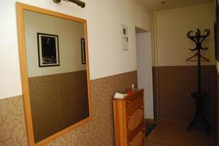 Фото номер Apartment Stepana Bandery Street Трехместный номер с ванной комнатой