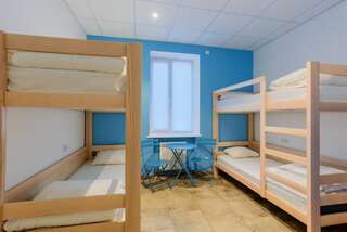 Отель Comfort Hotel & Hostel Запорожье Спальное место на двухъярусной кровати в общем номере для женщин-3