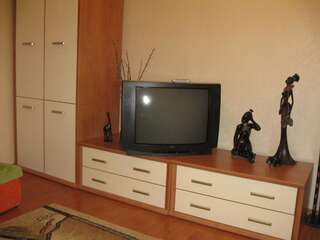 Апартаменты Apartment on Oleksandra Polia Avenue Днепр