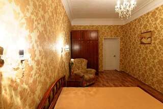 Апартаменты Apartment Vintage in the City Center Херсон Люкс с 1 спальней-48