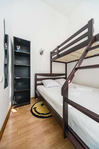 Хостелы Hostel MUZeYNY Киев