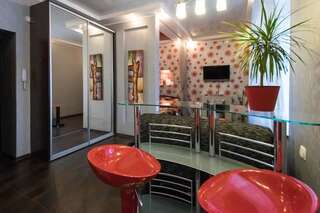 Апартаменты Modern luxury studio in the center of Kharkiv at Konstitutsii Square Харьков