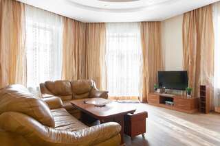 Апартаменты Апартаменты двухкомнатные с кондиционерами для 4-х Львов