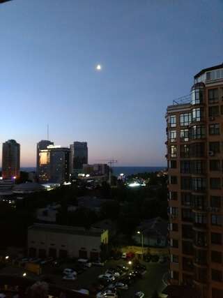 Фото Апартаменты Arkadia Home Apartments город Одесса (2)