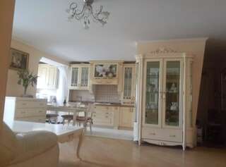 Апартаменты Семейные апартаменты с 3 спальными комнатами. Одесса