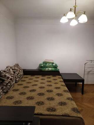 Фото Апартаменты 3- х комнатная квартира в центре город Ровно (66)