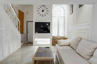 Апартаменты Новый апартамент в самом центре Дерибасовской Одесса