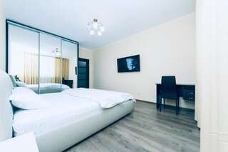 Апартаменты Апартаменты люкс на Пчилки Киев