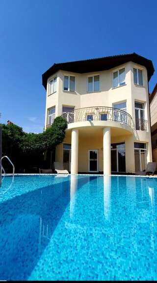 Виллы Вилла 