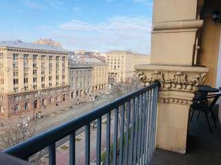 Апартаменты Amazing view of Khreshchatyk! Киев Апартаменты с 2 спальнями-64