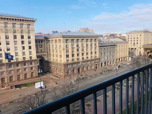 Апартаменты Amazing view of Khreshchatyk! Киев-73