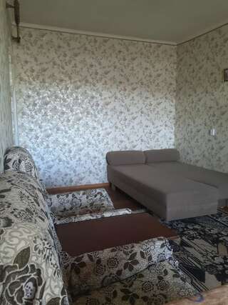 Апартаменты Сдам 2х комнатную квартиру Черноморск Черноморск
