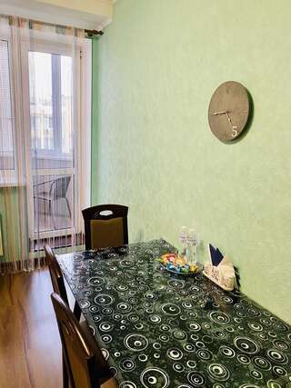 Фото Апартаменты Шикарная квартира в новом доме на Королёва город Одесса (5)