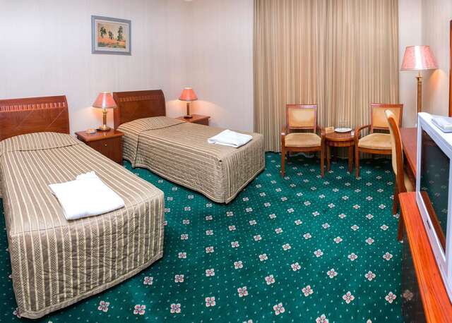 Отель Deluxe SPA-Hotel Усть-Каменогорск-32