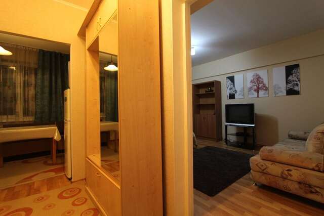 Апартаменты Nadezhda Apartment on Zhibek Zholy 33 Алматы-17