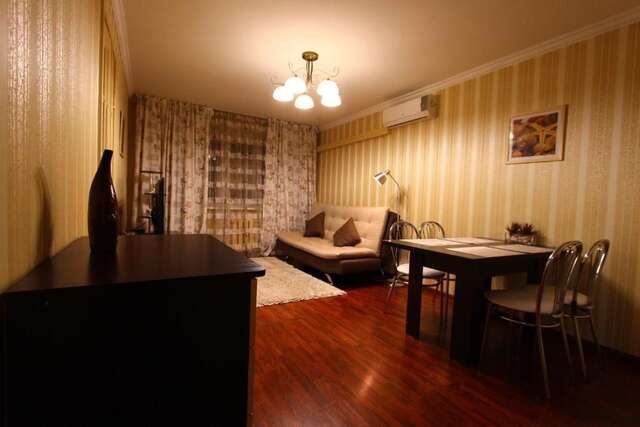 Апартаменты Nadezhda Apartments on Nayrizbay Batira 82 Алматы-32