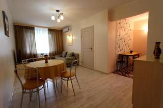Апартаменты Nadezhda Apartments on Nayrizbay Batira 63 Алматы Апартаменты с 1 спальней-42