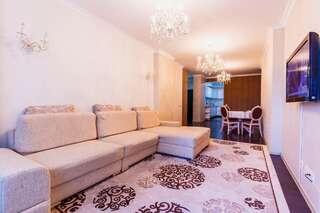 Апартаменты Apartment Mereyinterconti Нур-Султан