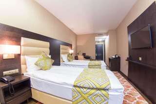 Отель Best Western Plus Astana Hotel Нур-Султан Mini Double Room with Two Single Beds - Non-Smoking-5