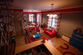 Хостелы Mountain Road Hostel Алматы