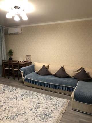 Апартаменты ApartLux on Krasina-Abay Street Усть-Каменогорск Апартаменты с 2 спальнями-6