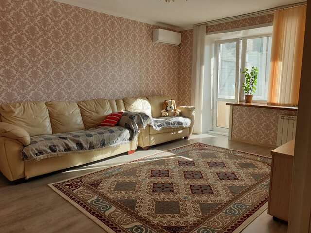 Апартаменты Apartment on Abay-Mihaelisa street Усть-Каменогорск-4