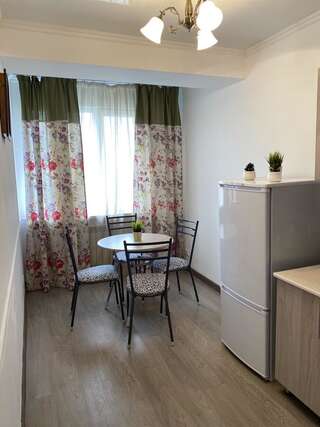 Апартаменты Современная 1 ком квартира в центре г. Алматы Алматы