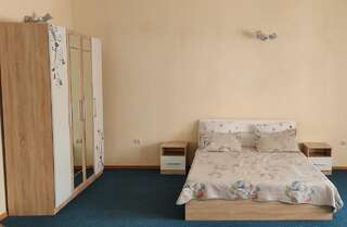 Отель Zhibek Zholy Алматы