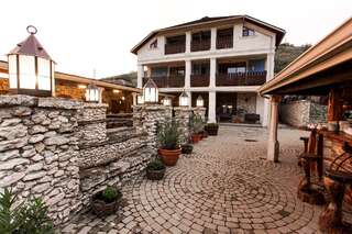 Мини-отель Vila Etnica Trebujeni