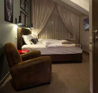 Фото номер ZENTRUM Hotel Стандартный двухместный номер с 1 кроватью или 2 отдельными кроватями