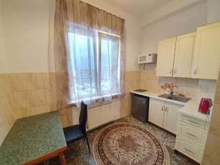 Фото Апартаменты Apartment with 2 full bedrooms in the heart of Chisinau город Кишинёв (12)