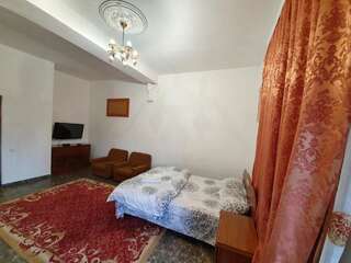 Фото Апартаменты Apartment with 2 full bedrooms in the heart of Chisinau город Кишинёв (26)