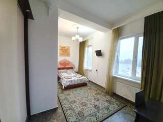 Фото Апартаменты Apartment with 2 full bedrooms in the heart of Chisinau город Кишинёв (6)