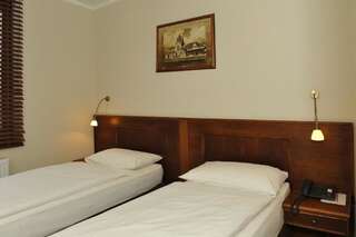 Отель Aparjods Сигулда Двухместный номер эконом-класса с 1 кроватью или 2 отдельными кроватями-3