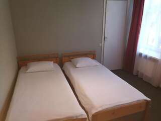 Фото номер Ļeņina apartamenti Двухместный номер с 2 отдельными кроватями